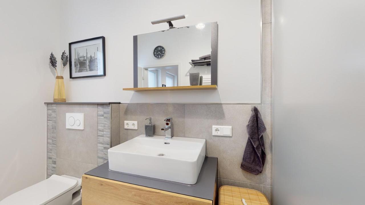 Apartmenthaus Celik ビーレフェルト エクステリア 写真