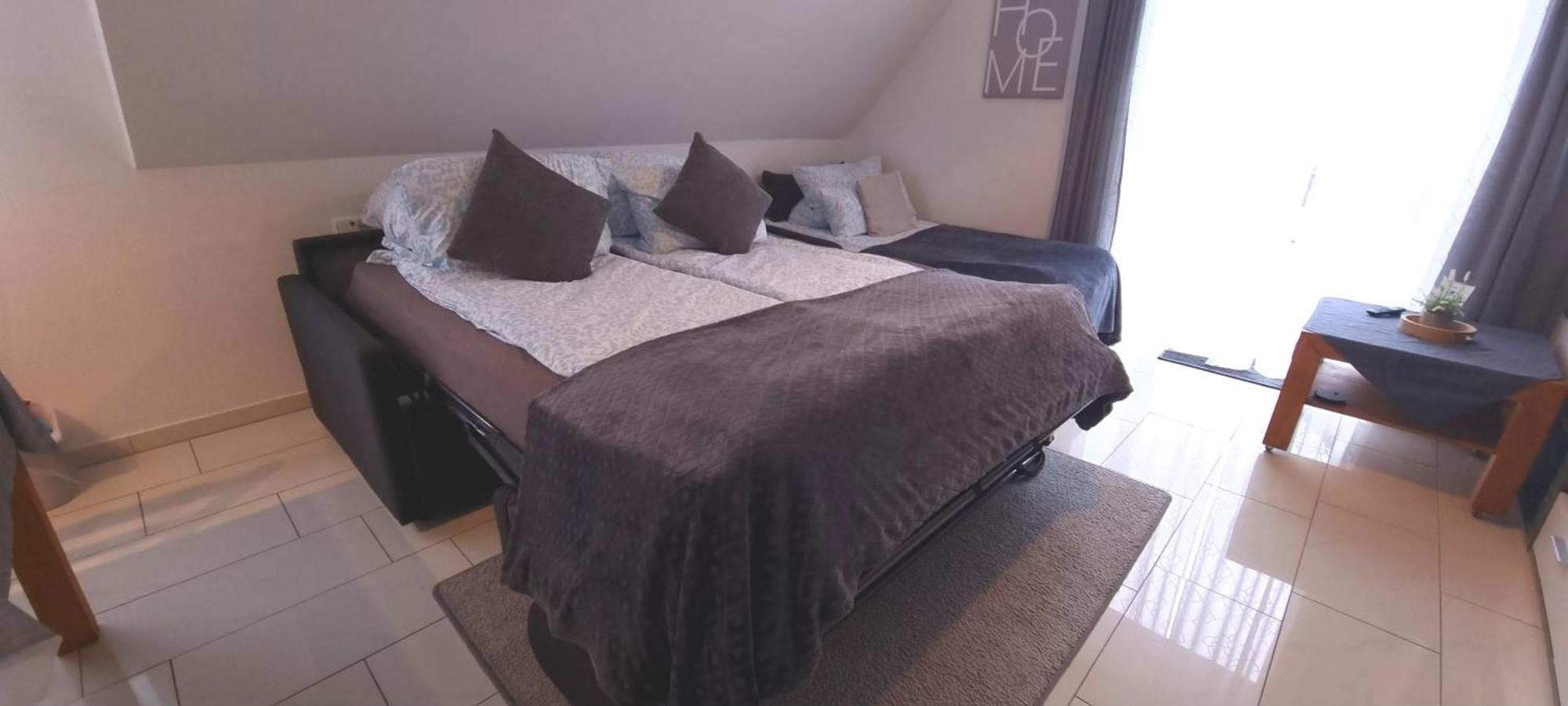 Apartmenthaus Celik ビーレフェルト エクステリア 写真